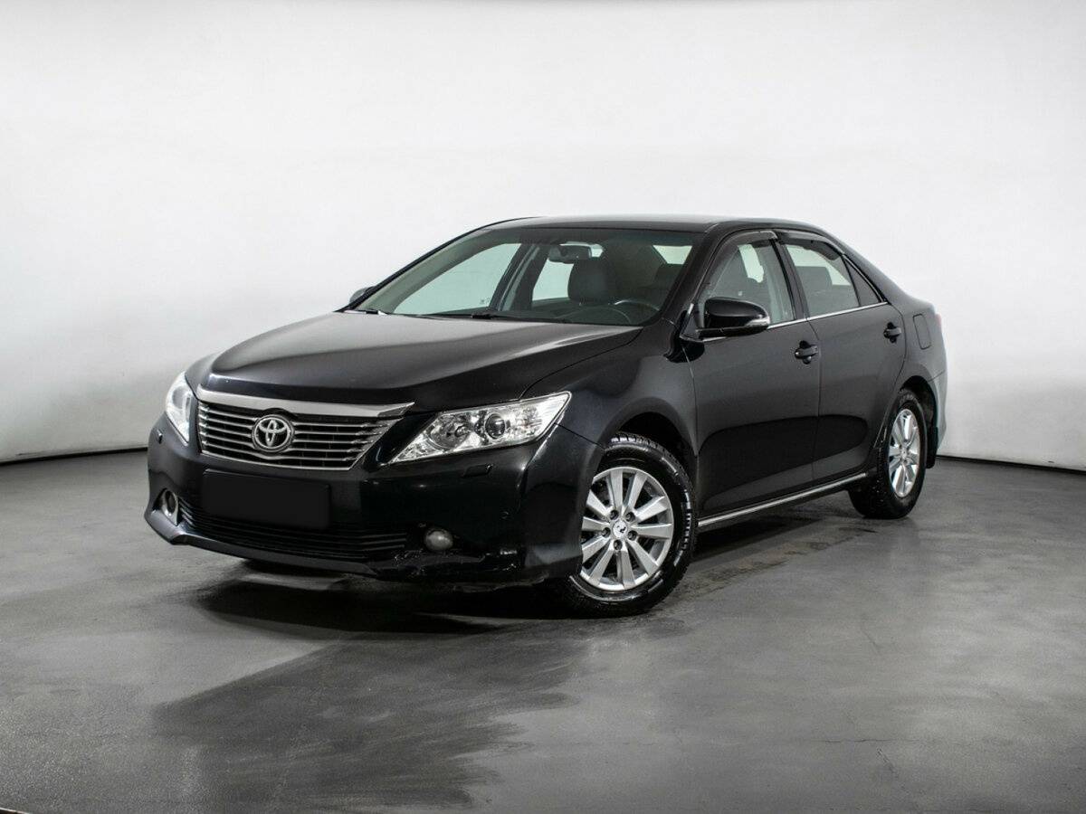 Toyota Camry с пробегом — 2013 год. Фото: #0
