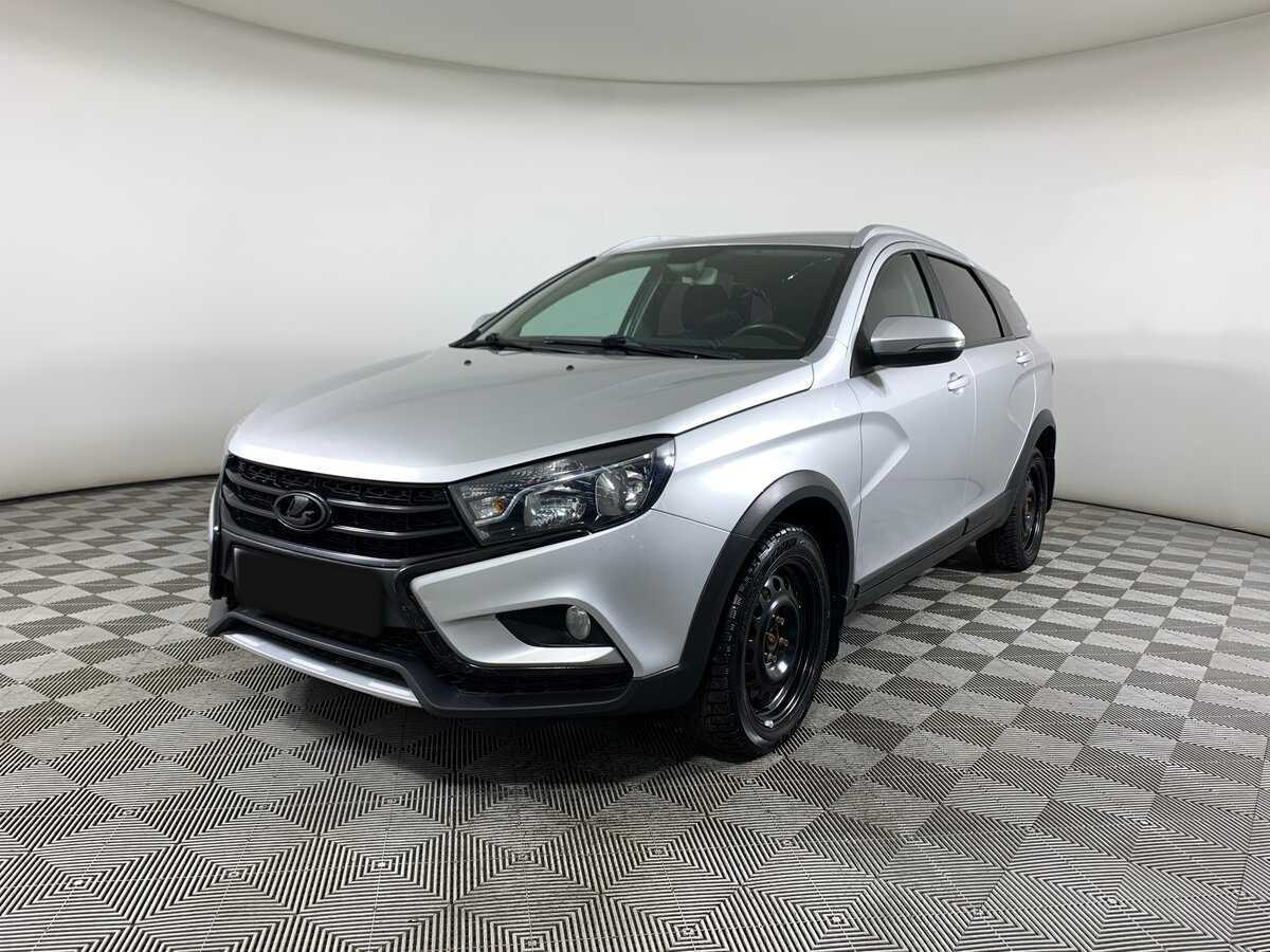 Lada (ВАЗ) Vesta с пробегом — 2017 год. Посмотреть фото