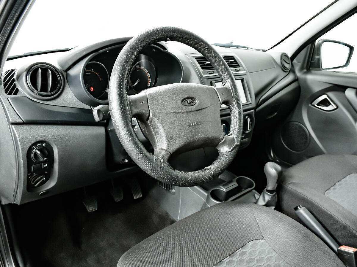 Lada (ВАЗ) Granta с пробегом — 2022 год. Фото: #12