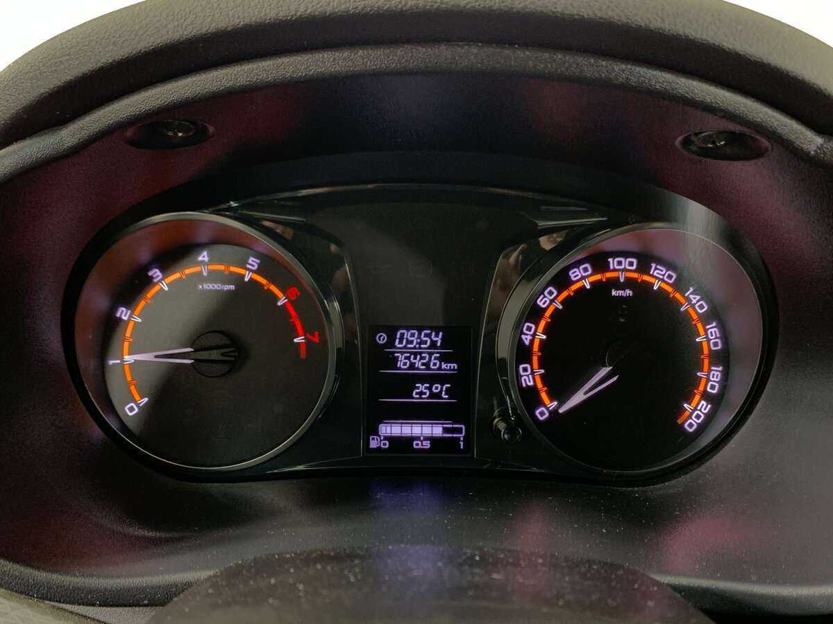 Lada (ВАЗ) Granta с пробегом — 2018 год. Фото: #11