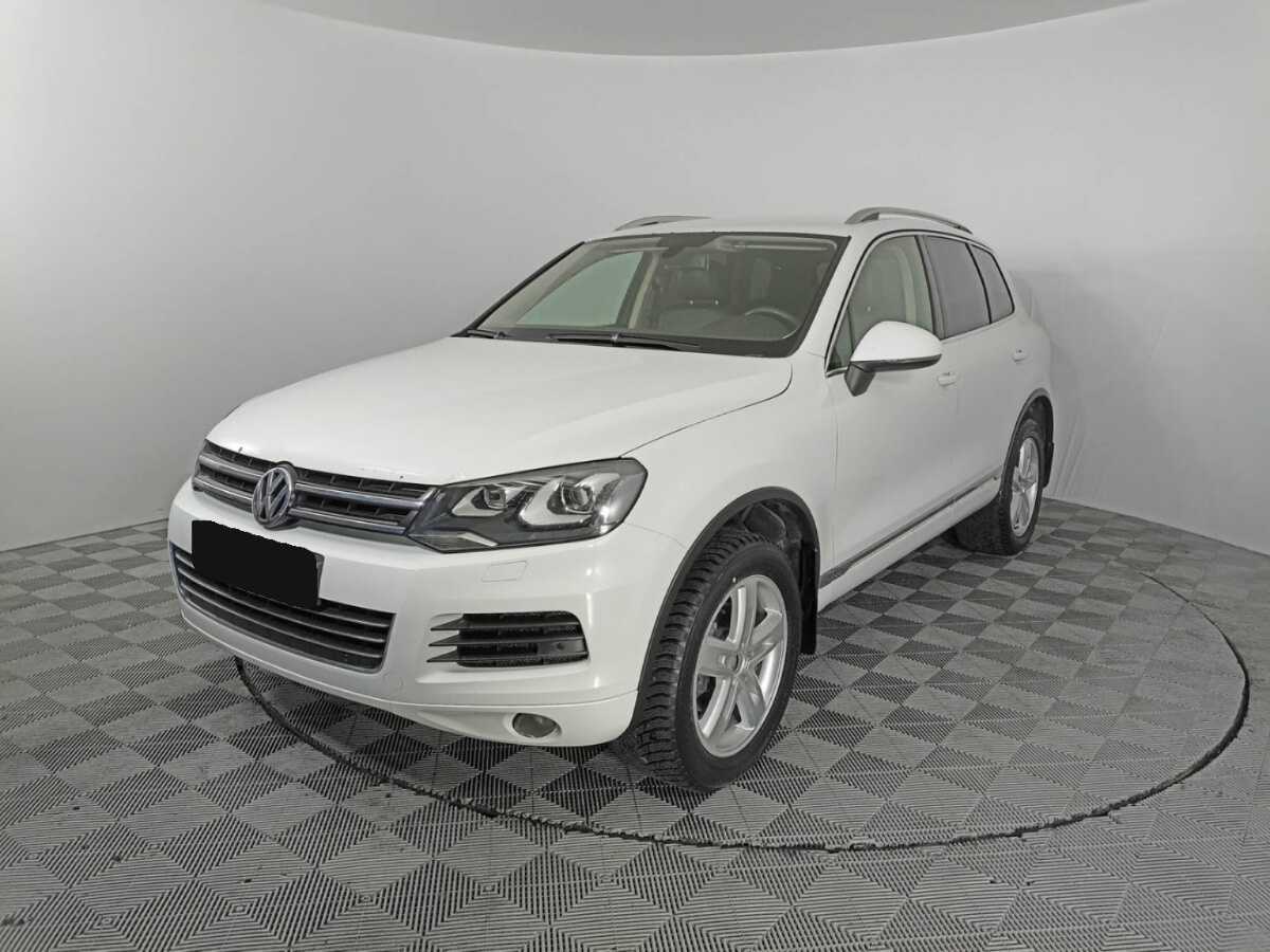 Volkswagen Touareg с пробегом — 2013 год. Фото: #0