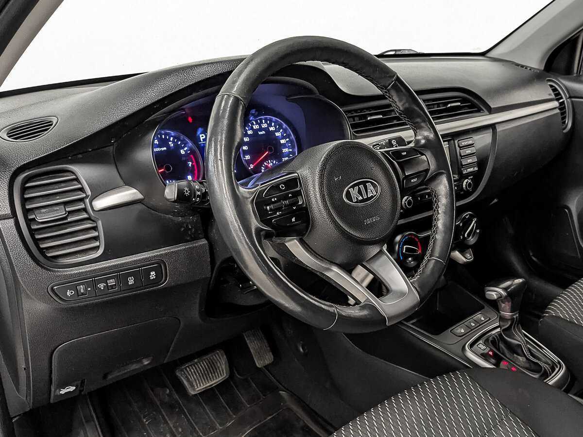 Kia Rio с пробегом — 2020 год. Фото: #13