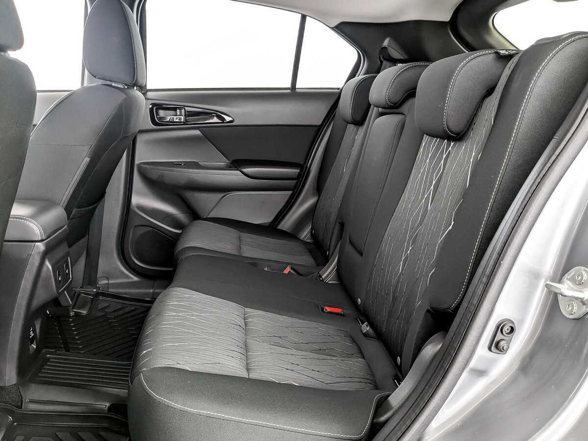 Mitsubishi Eclipse Cross с пробегом — 2019 год. Фото: #11