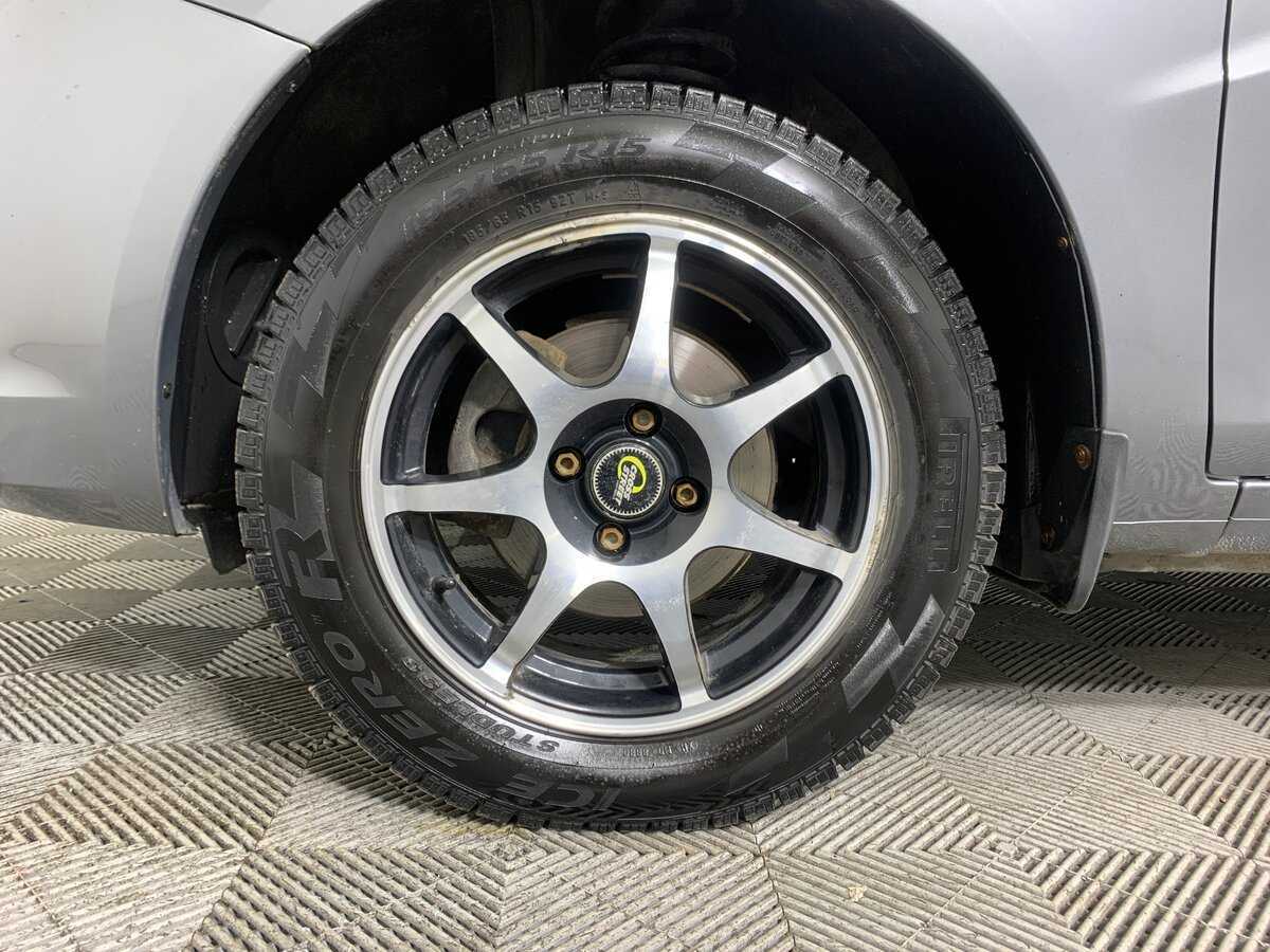 Lada (ВАЗ) Vesta с пробегом — 2019 год. Фото: #8