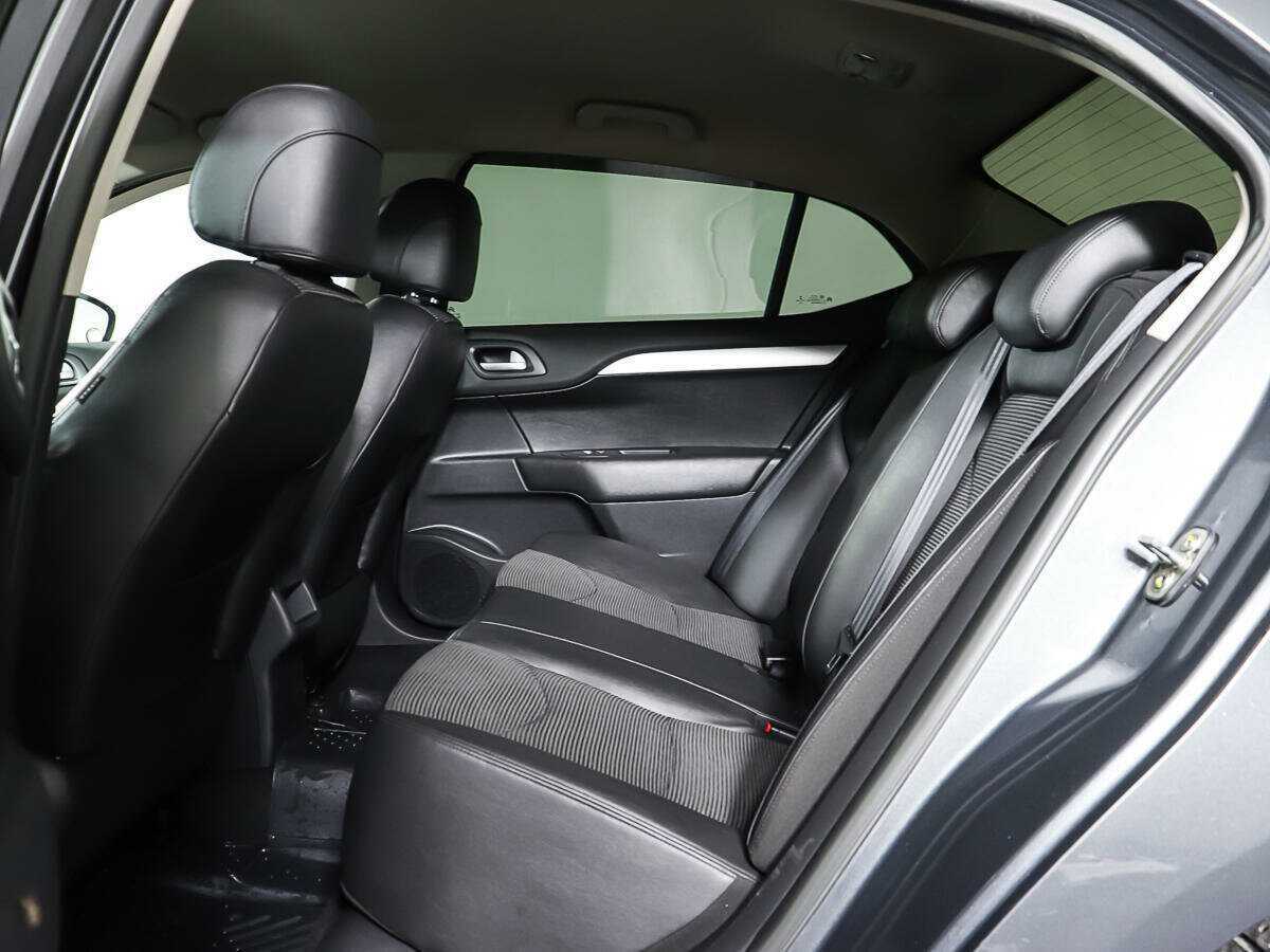 Citroen C4 с пробегом — 2014 год. Фото: #9