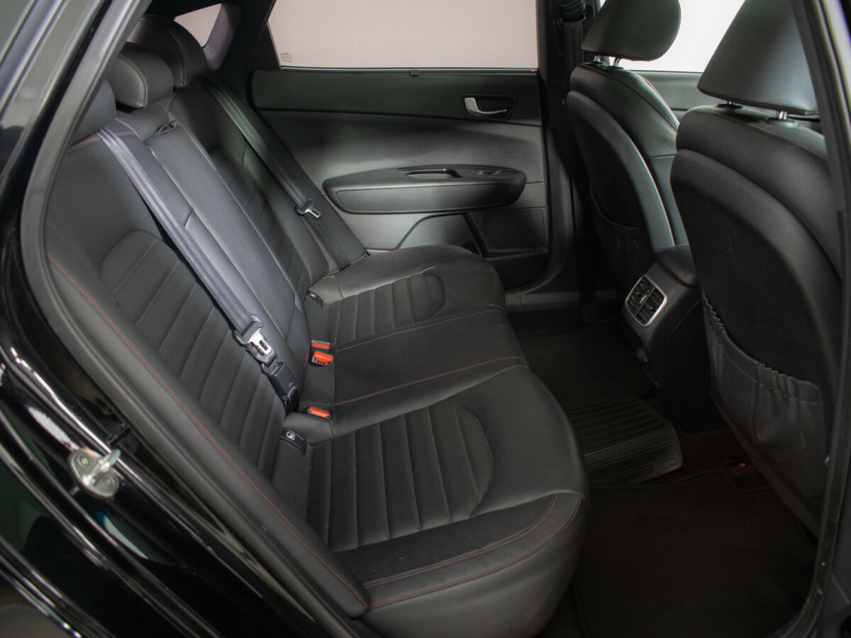 Kia Optima с пробегом — 2018 год. Фото: #7