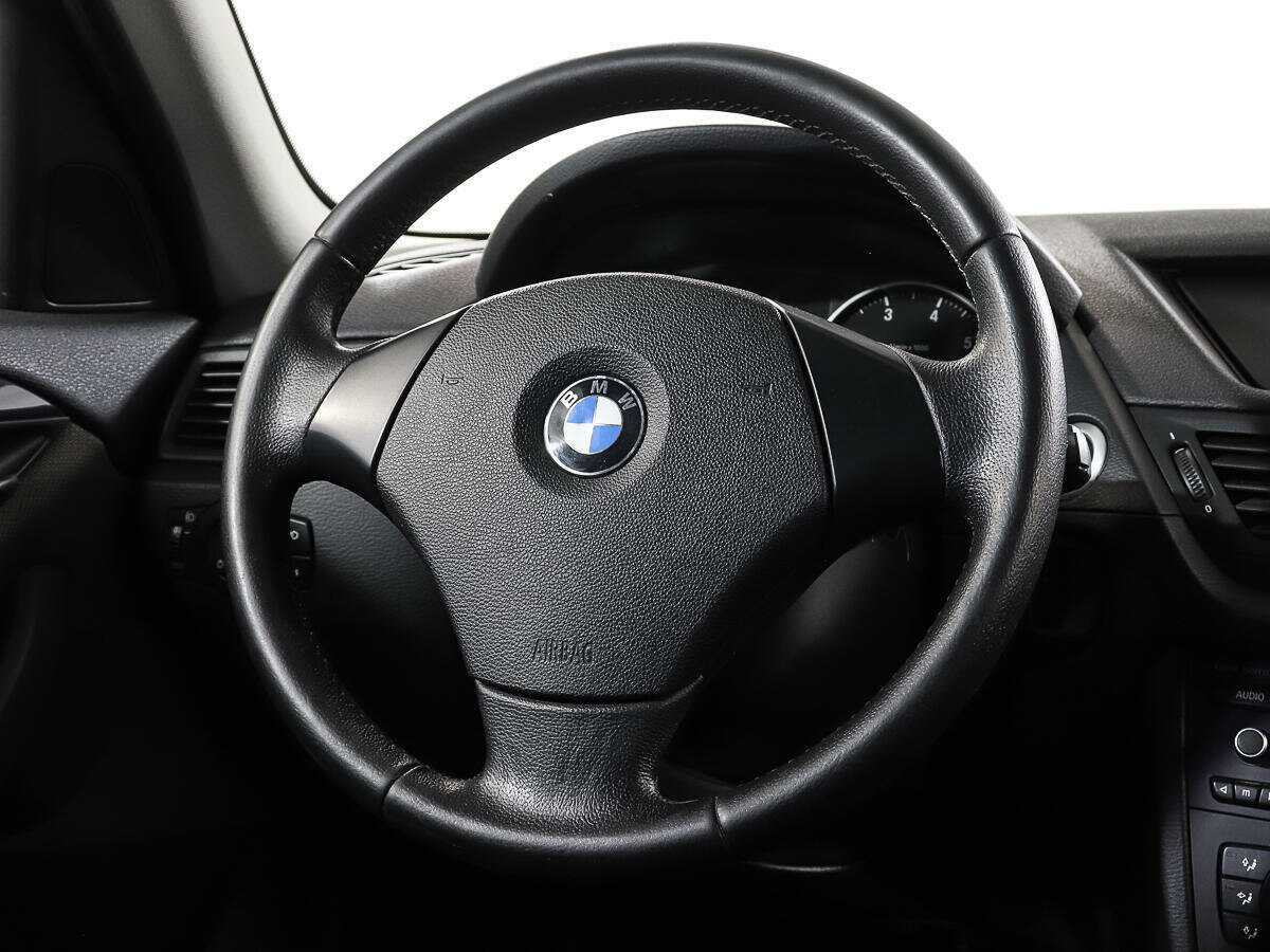 BMW X1 с пробегом — 2012 год. Фото: #13