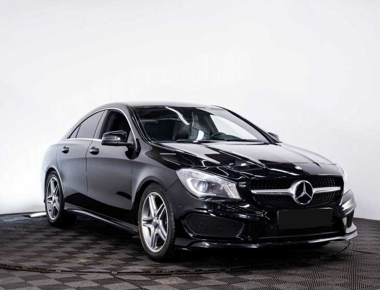 Mercedes-Benz CLA с пробегом — 2013 год. Фото: #2