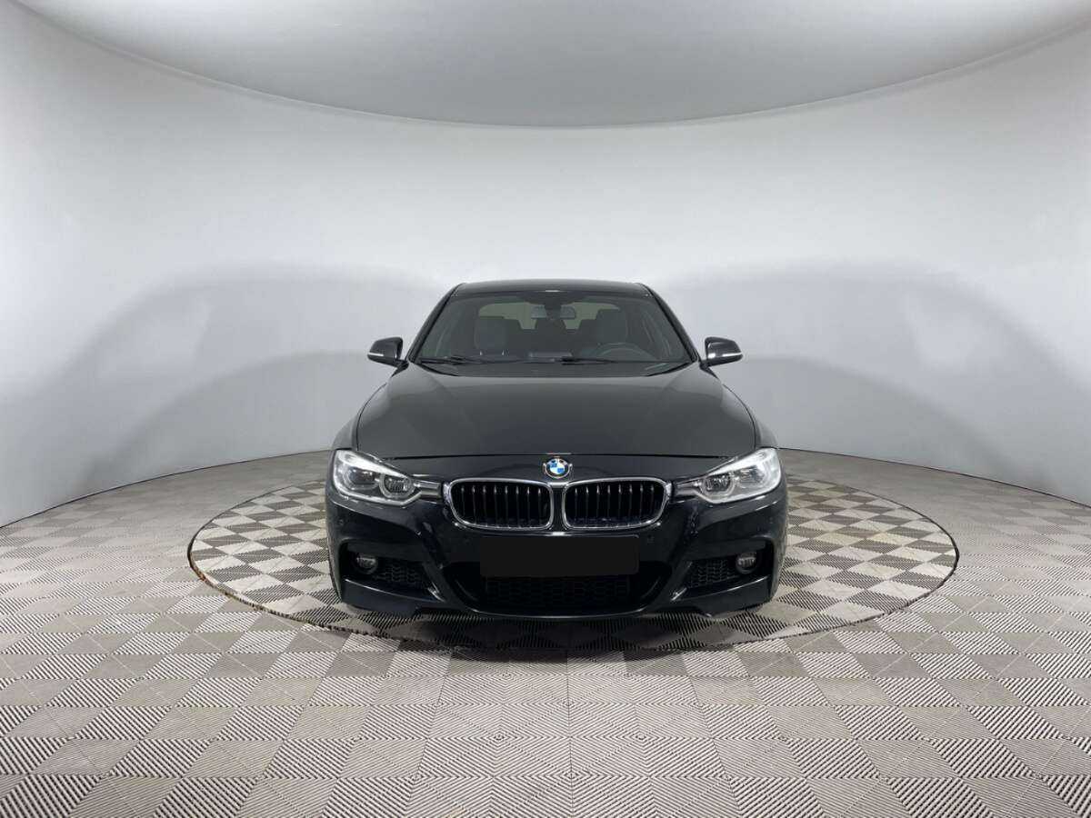 BMW 3 серии с пробегом — 2016 год. Фото: #1