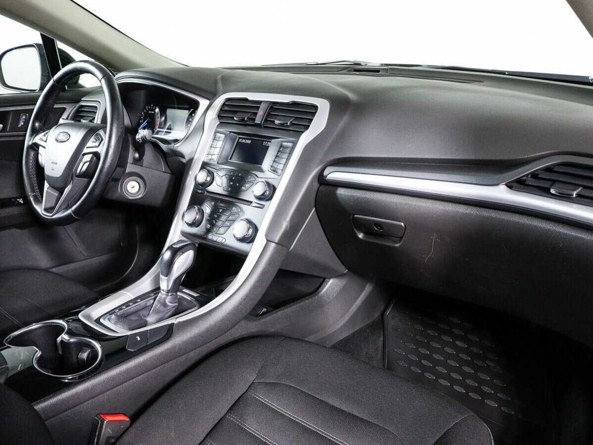 Ford Mondeo с пробегом — 2016 год. Фото: #5