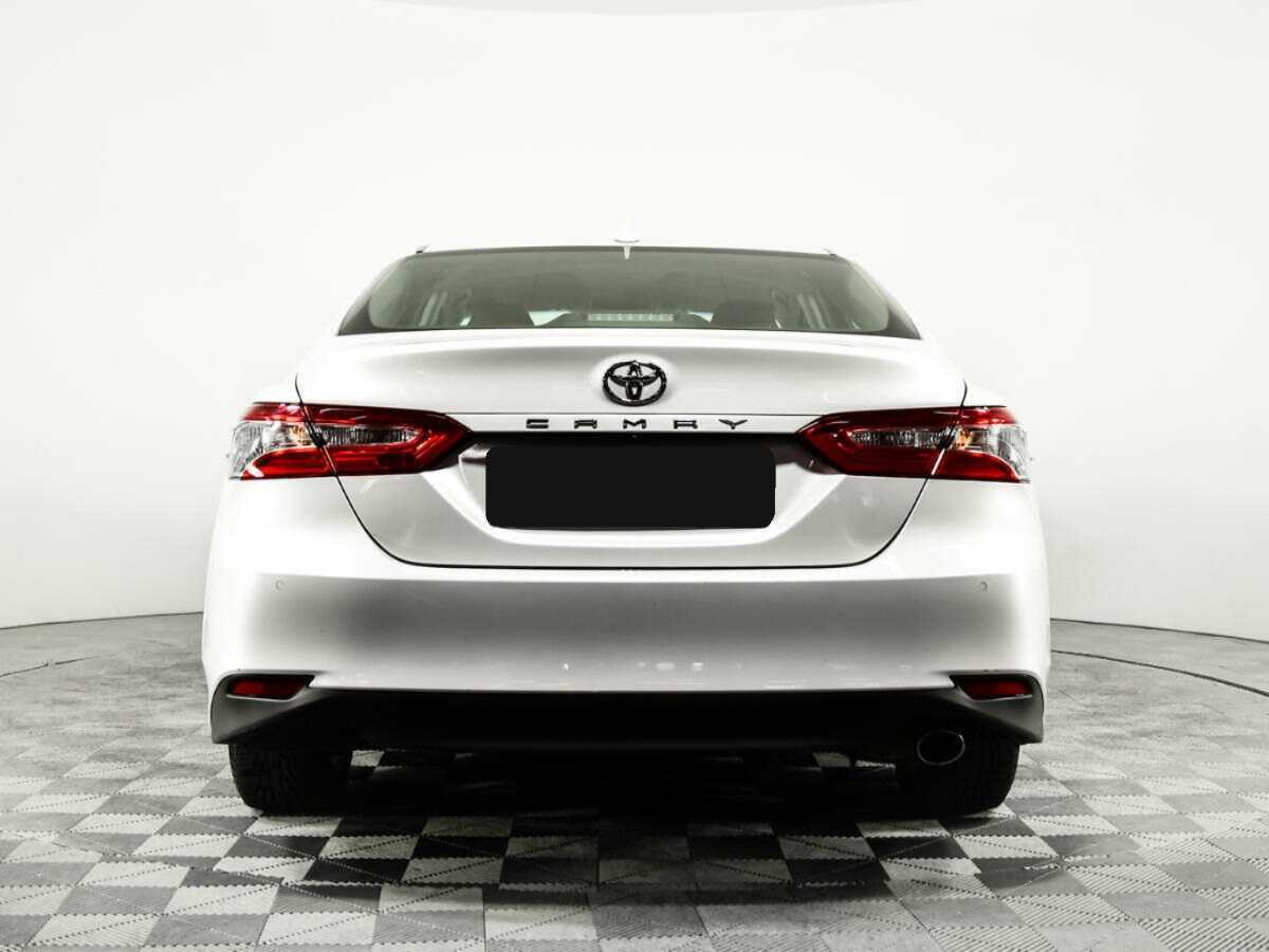 Toyota Camry с пробегом — 2020 год. Фото: #5