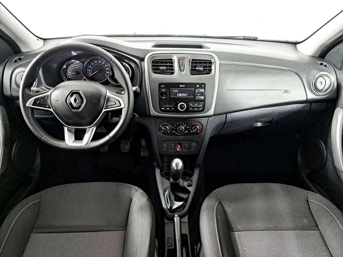 Renault Logan с пробегом — 2019 год. Фото: #11