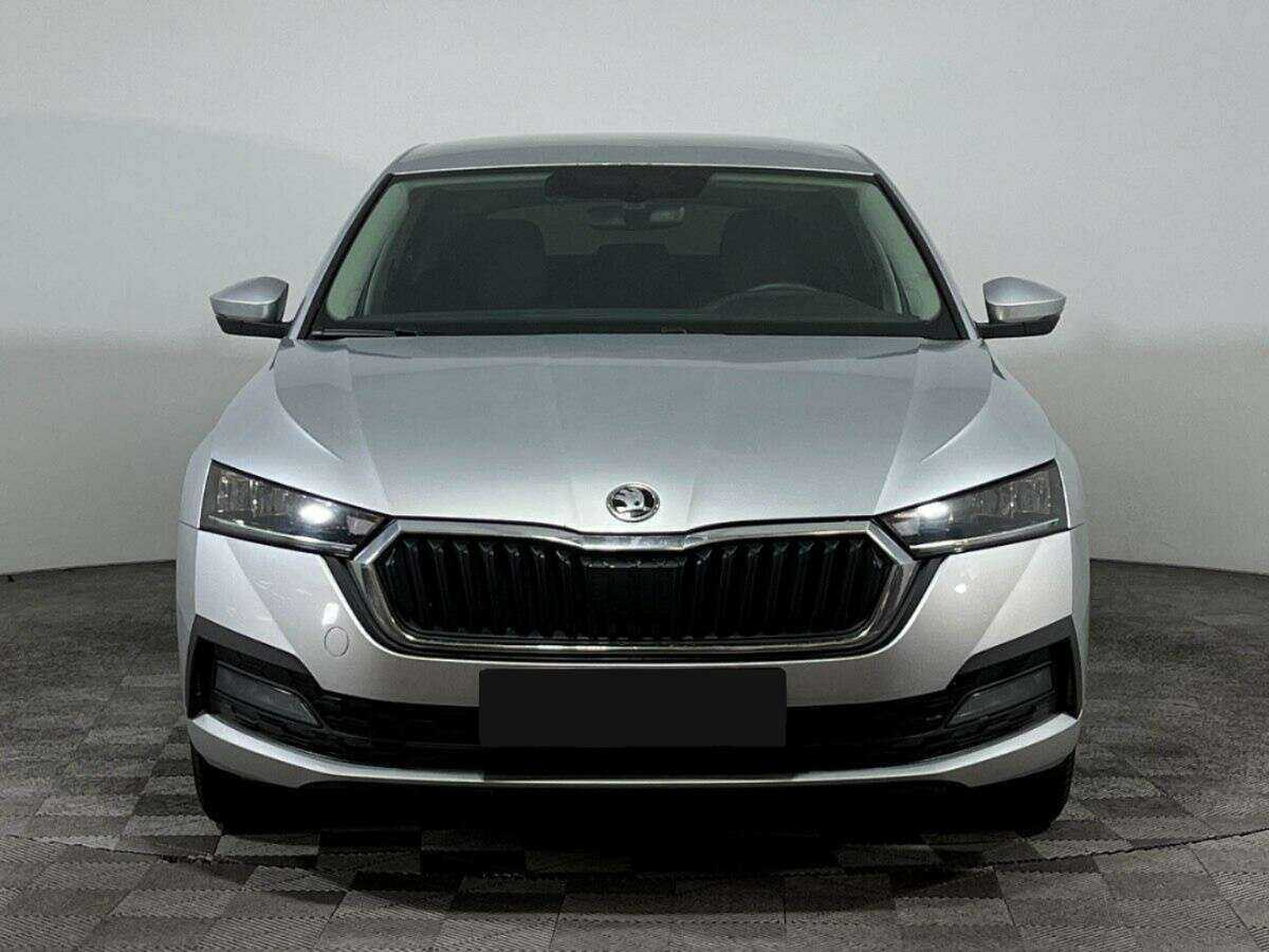 Skoda Octavia с пробегом — 2021 год. Фото: #1
