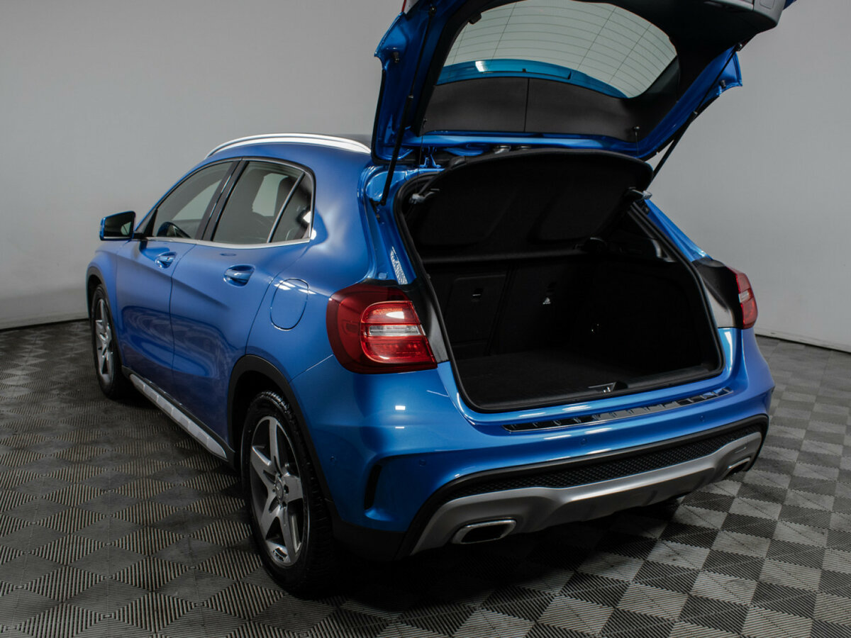 Mercedes-Benz GLA с пробегом — 2015 год. Фото: #17