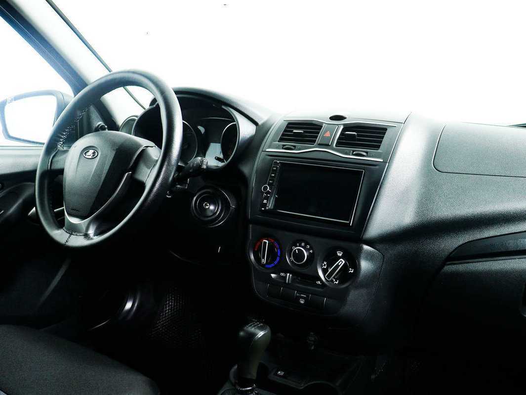 Lada (ВАЗ) Granta с пробегом — 2019 год. Фото: #8