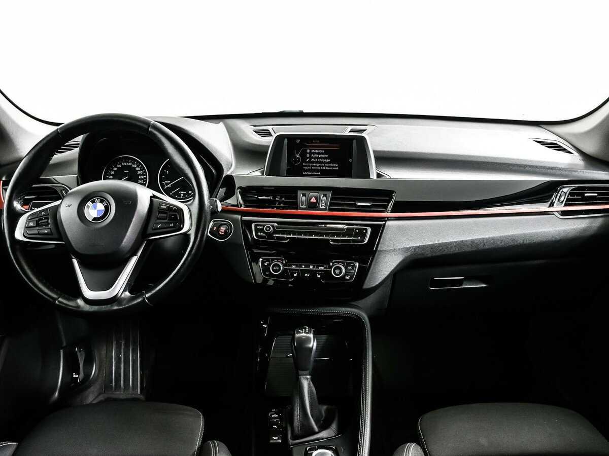 BMW X1 с пробегом — 2017 год. Фото: #10