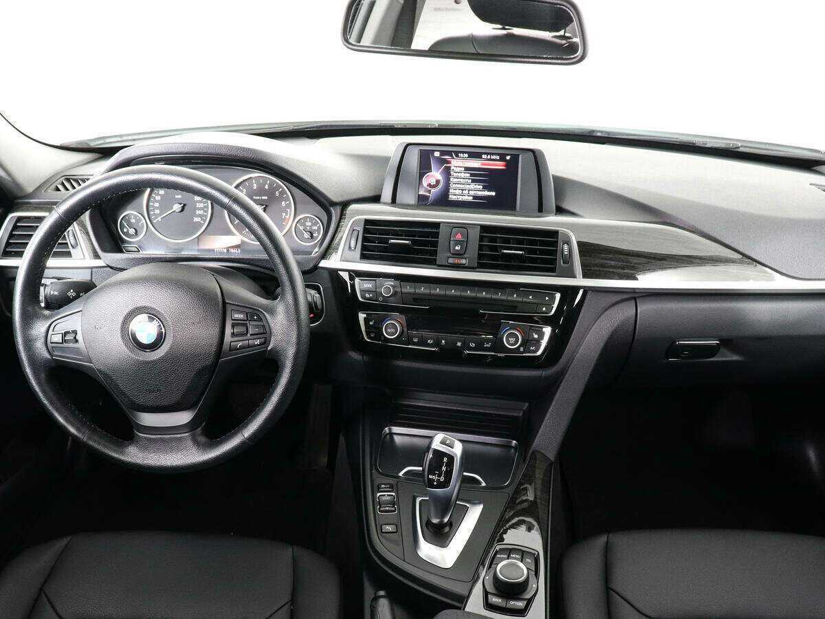 BMW 3 серии с пробегом — 2016 год. Фото: #5