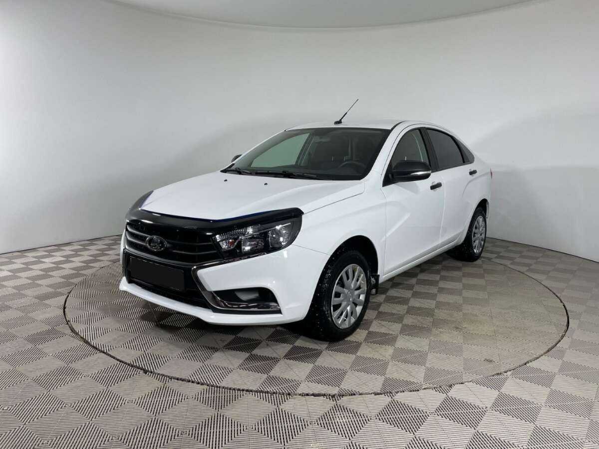 Lada (ВАЗ) Vesta с пробегом — 2021 год. Посмотреть фото