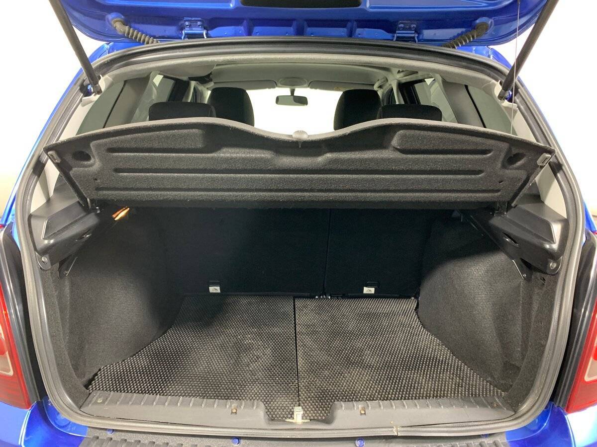 Lada (ВАЗ) Granta с пробегом — 2020 год. Фото: #19