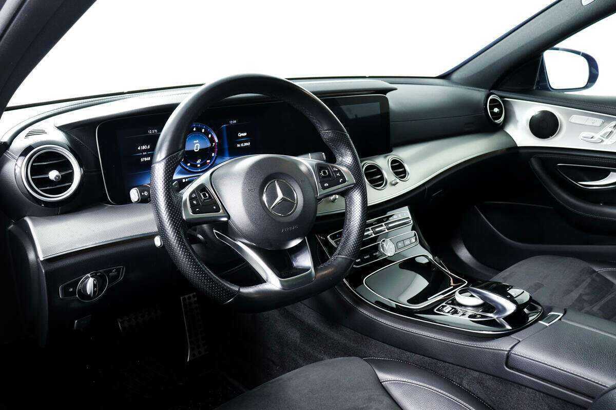 Mercedes-Benz E-Класс с пробегом — 2016 год. Фото: #12