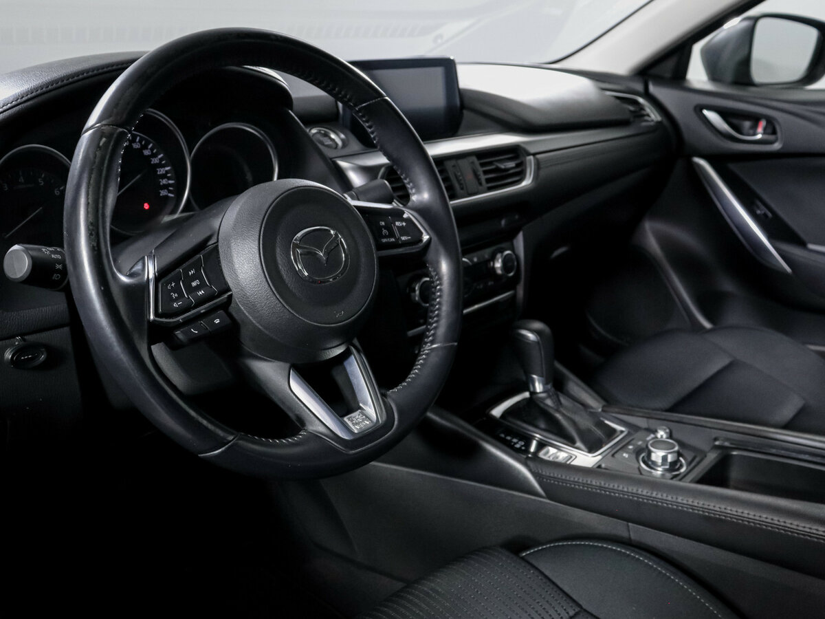 Mazda 6 с пробегом — 2016 год. Фото: #11