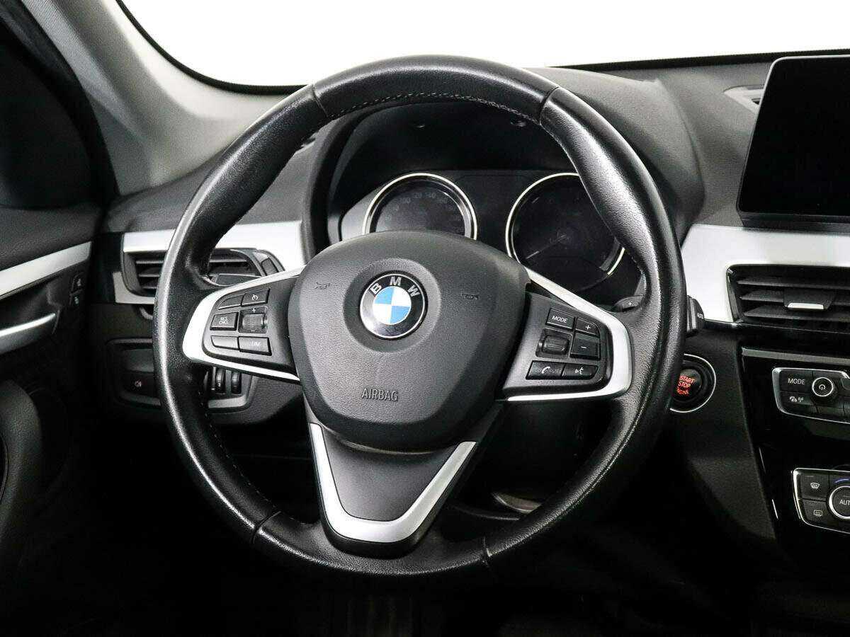 BMW X1 с пробегом — 2019 год. Фото: #11