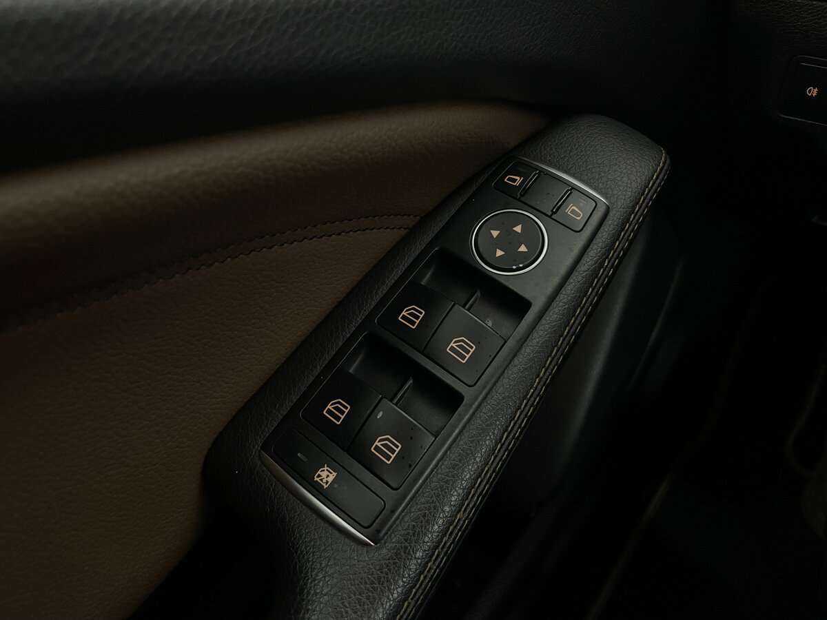 Mercedes-Benz GLA с пробегом — 2014 год. Фото: #20