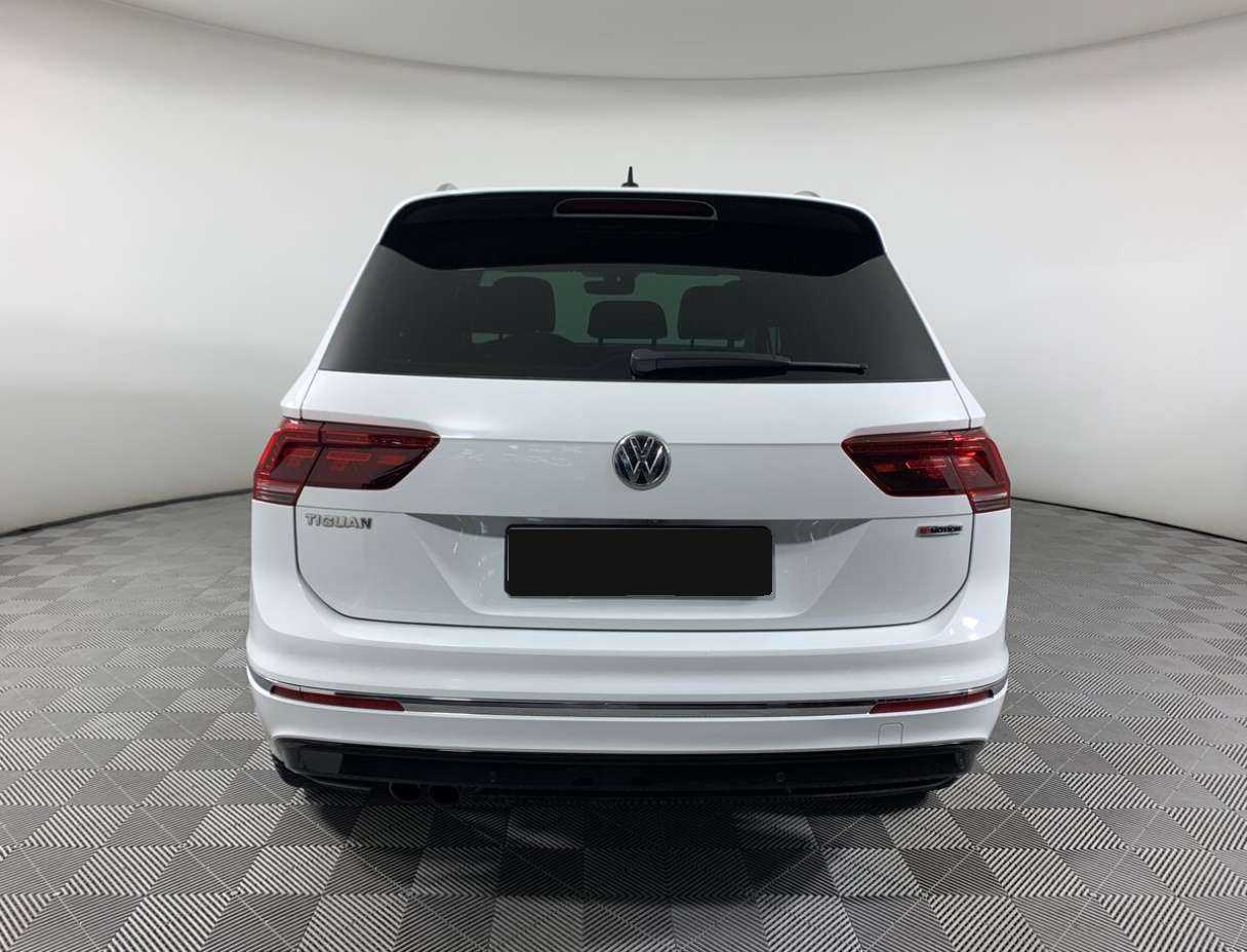 Volkswagen Tiguan с пробегом — 2018 год. Фото: #5