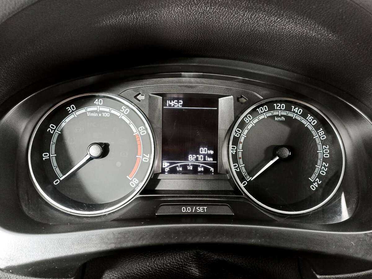 Skoda Rapid с пробегом — 2019 год. Фото: #10