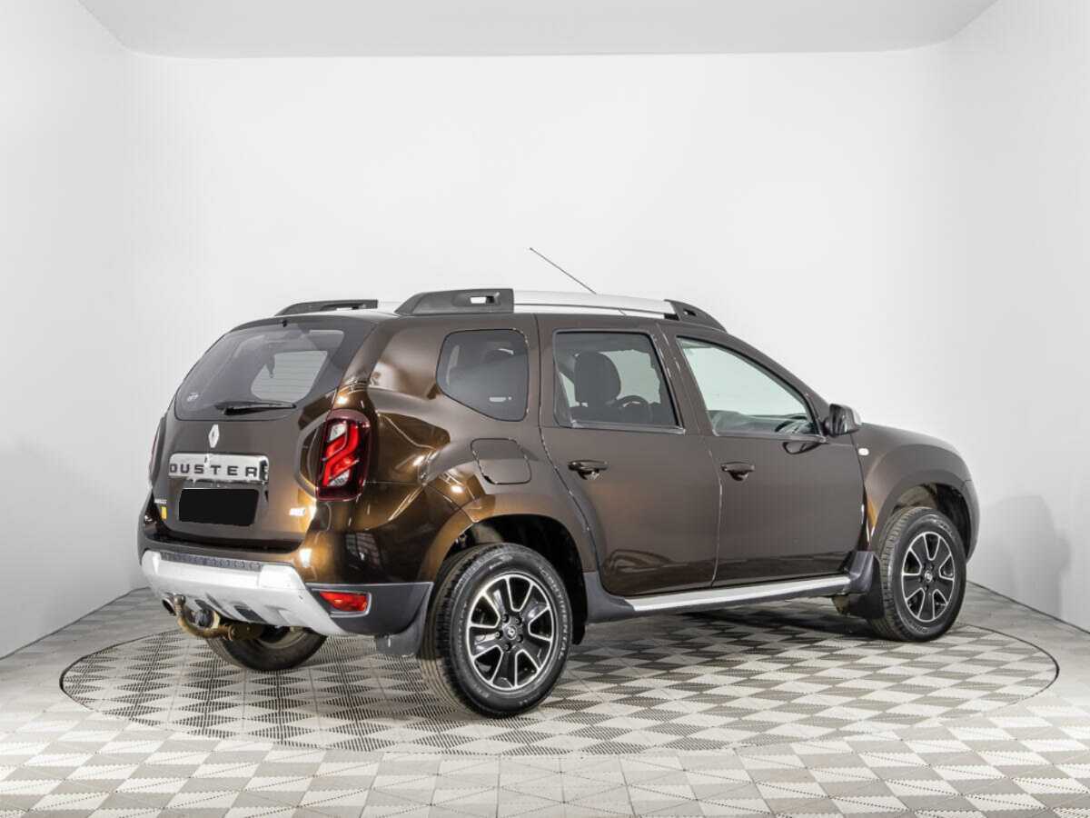 Renault Duster с пробегом — 2017 год. Фото: #4