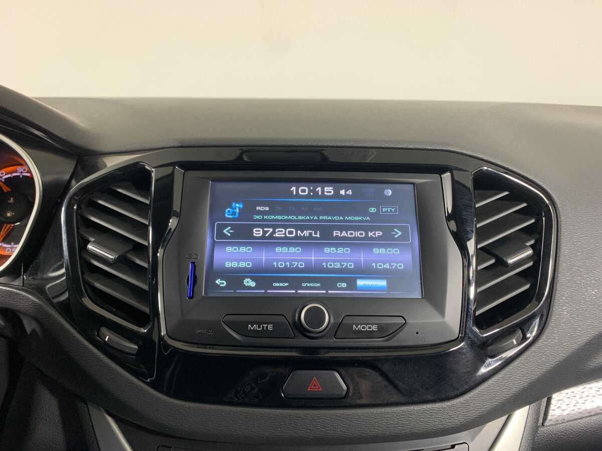 Lada (ВАЗ) Vesta с пробегом — 2020 год. Фото: #15