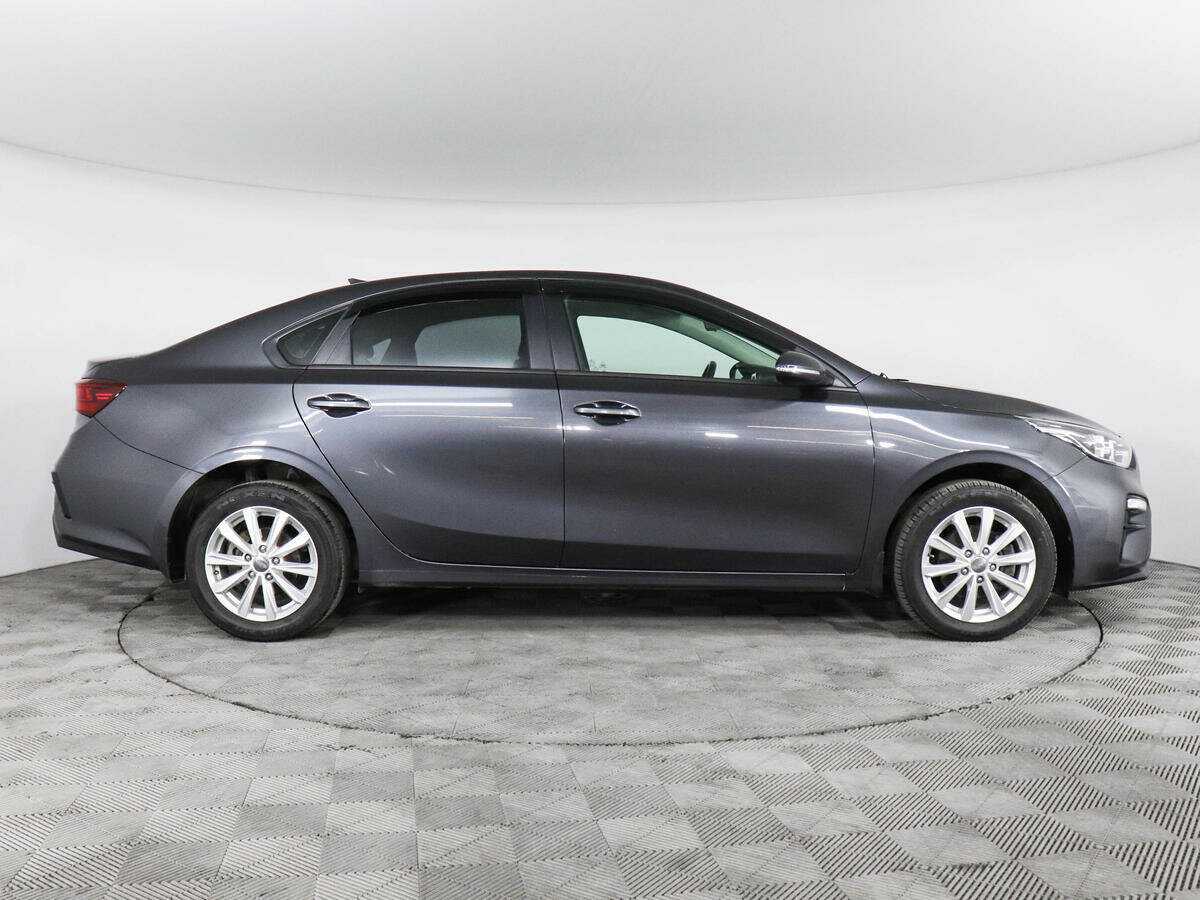 Kia Cerato с пробегом — 2018 год. Фото: #3