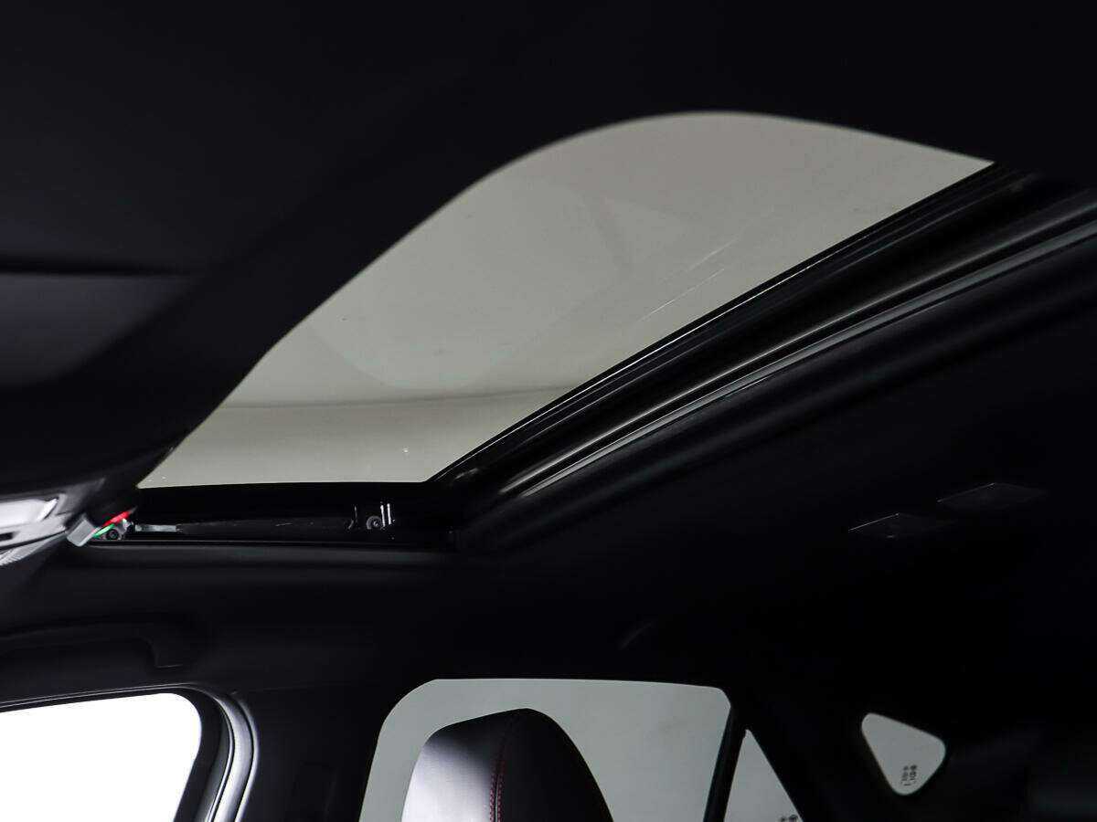 Mazda CX-4 с пробегом — 2022 год. Фото: #16