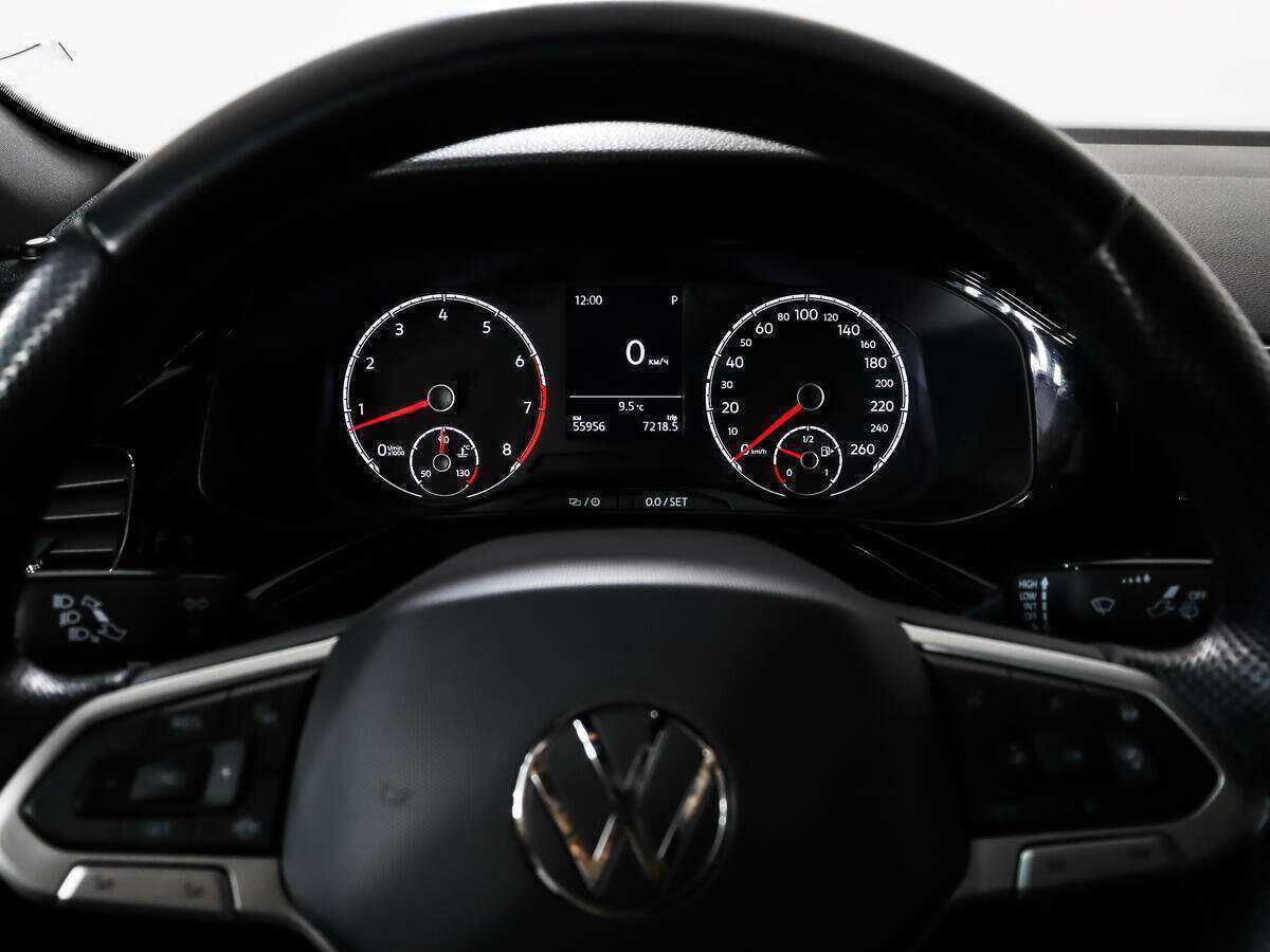 Volkswagen Polo с пробегом — 2021 год. Фото: #15