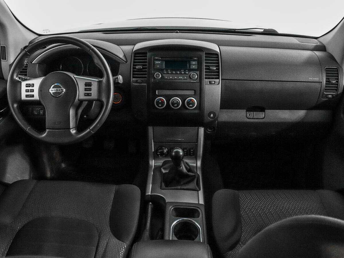 Nissan Pathfinder с пробегом — 2013 год. Фото: #12