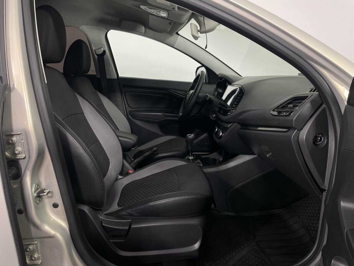 Lada (ВАЗ) Vesta с пробегом — 2018 год. Фото: #13