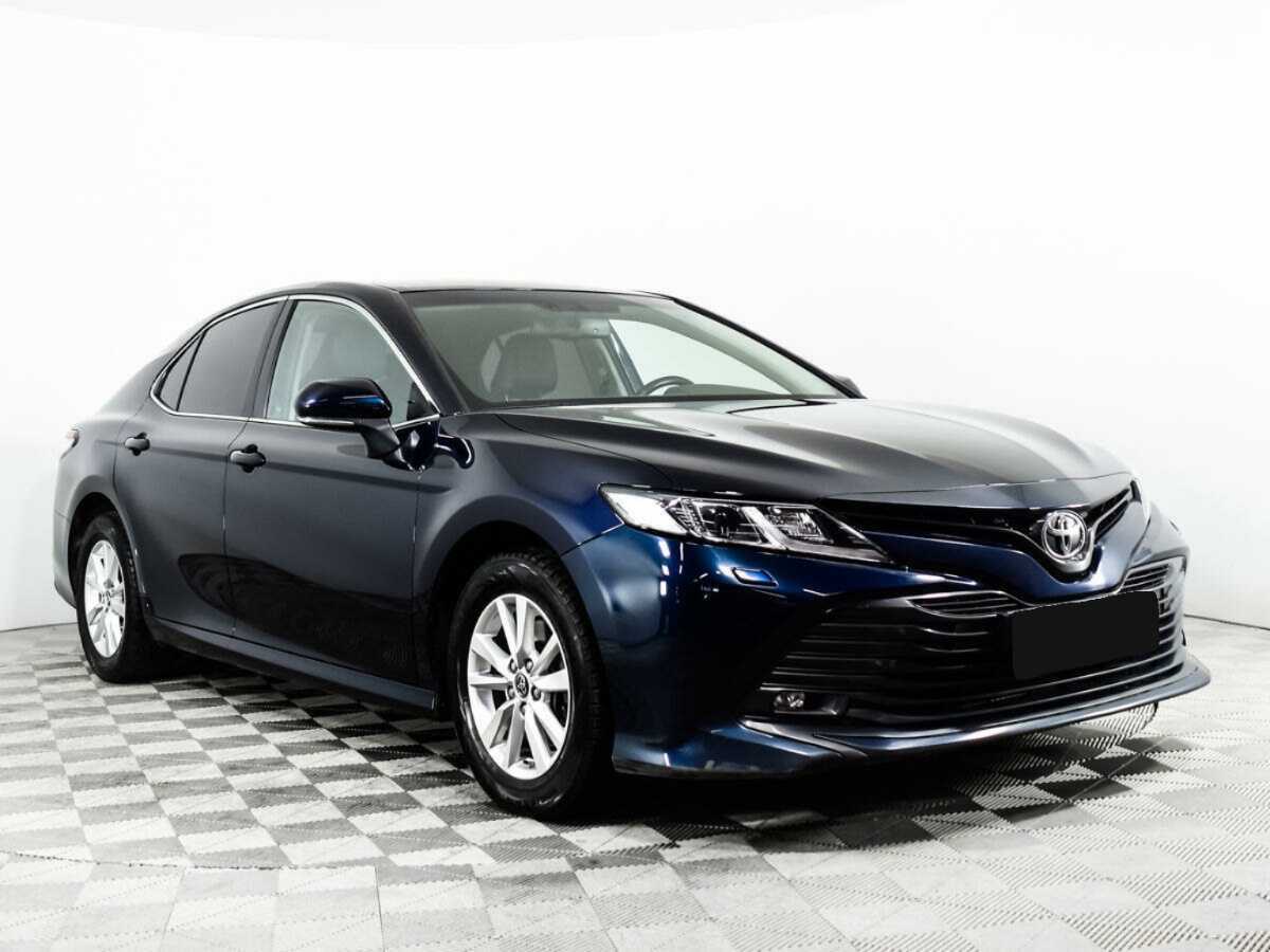 Toyota Camry с пробегом — 2019 год. Фото: #3