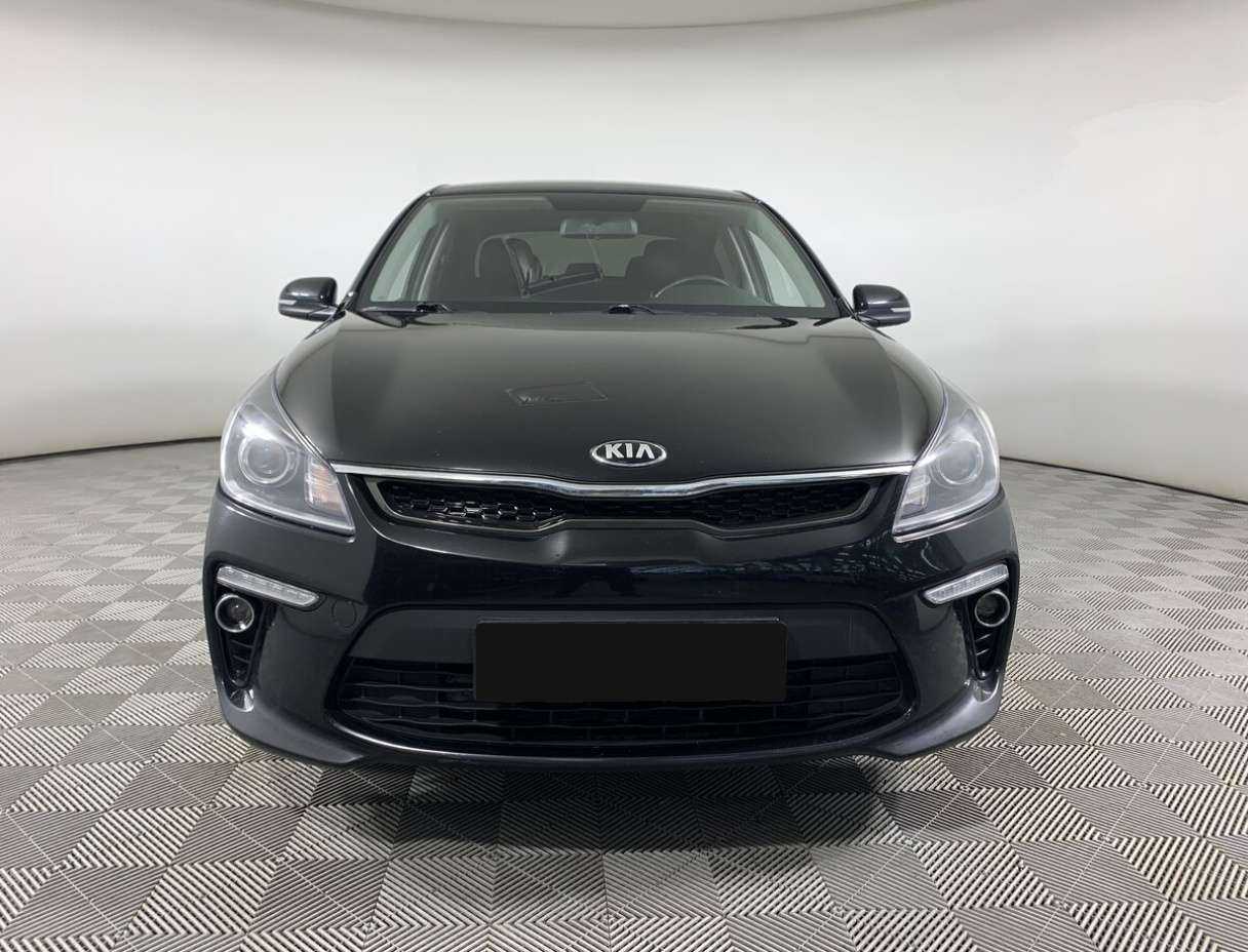 Kia Rio с пробегом — 2018 год. Фото: #1