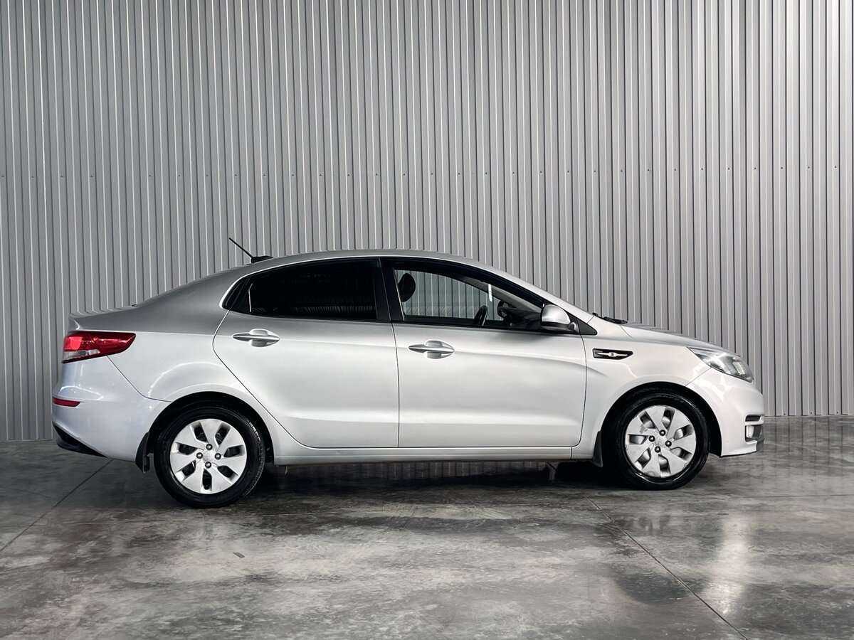 Kia Rio с пробегом — 2017 год. Фото: #3