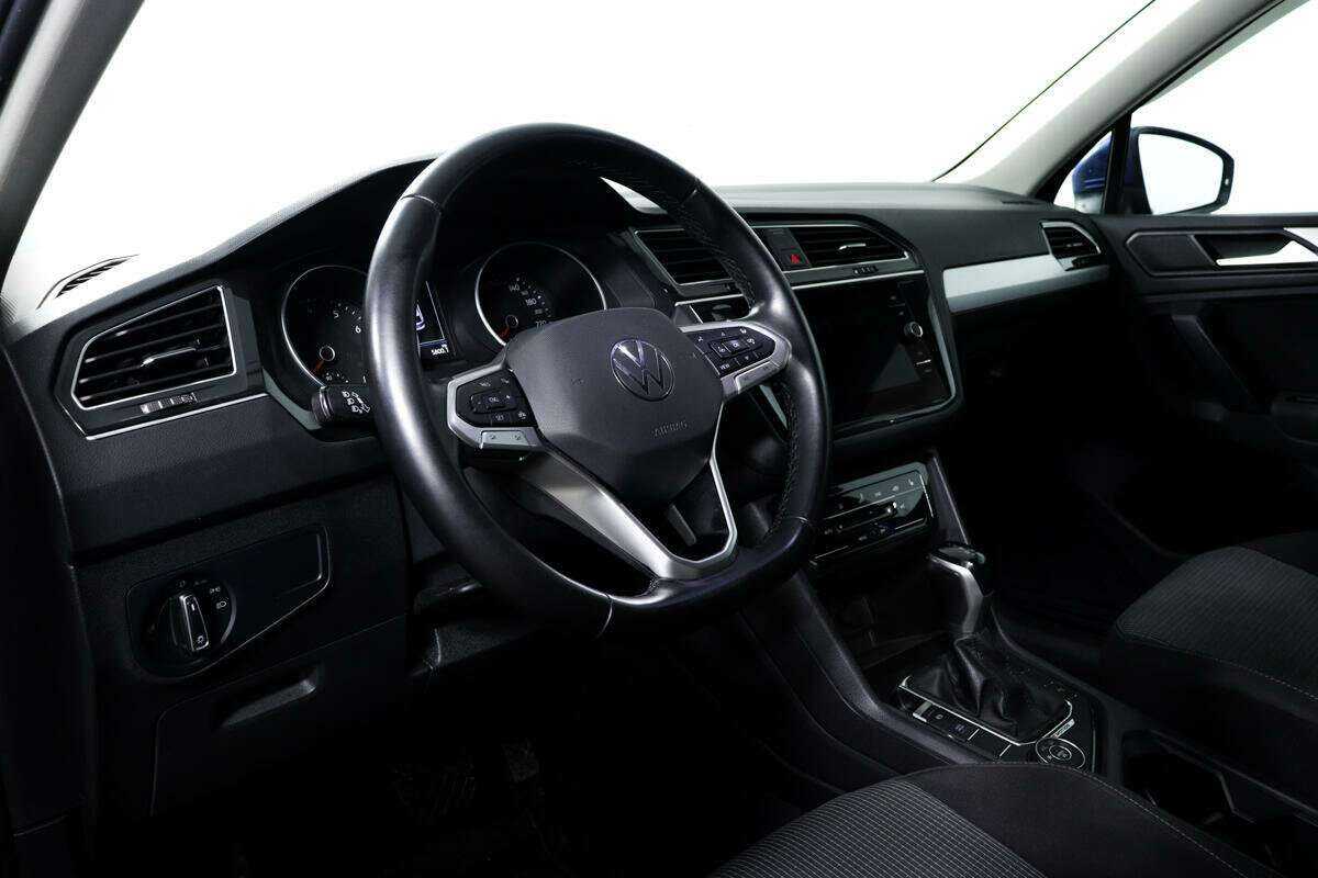 Volkswagen Tiguan с пробегом — 2021 год. Фото: #12
