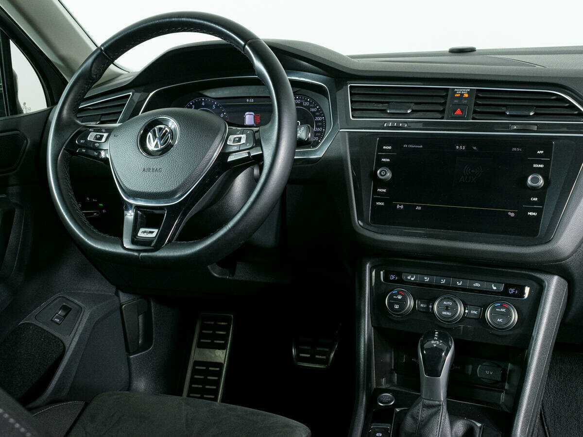 Volkswagen Tiguan с пробегом — 2018 год. Фото: #9