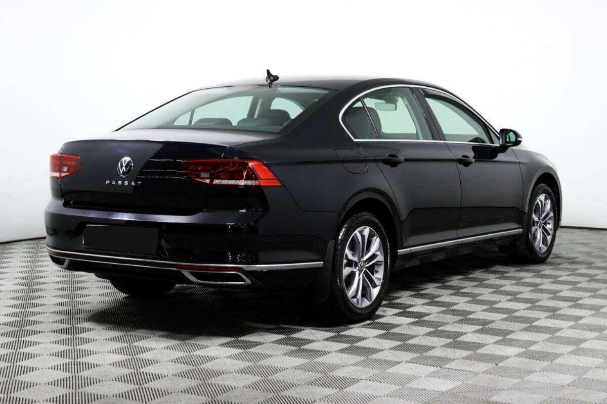 Volkswagen Passat с пробегом — 2021 год. Фото: #4