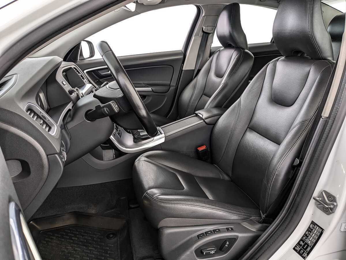 Volvo S60 с пробегом — 2016 год. Фото: #15