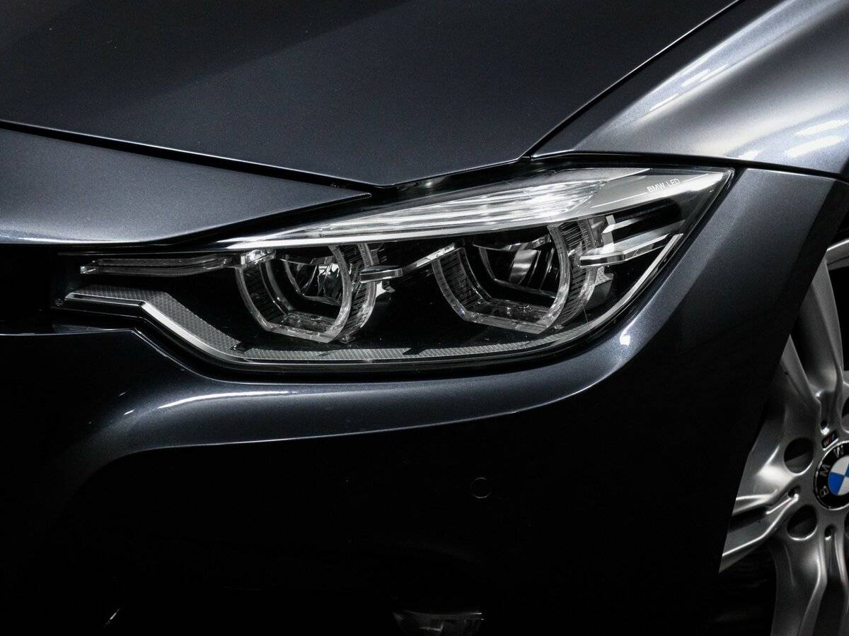 BMW 3 серии с пробегом — 2017 год. Фото: #15