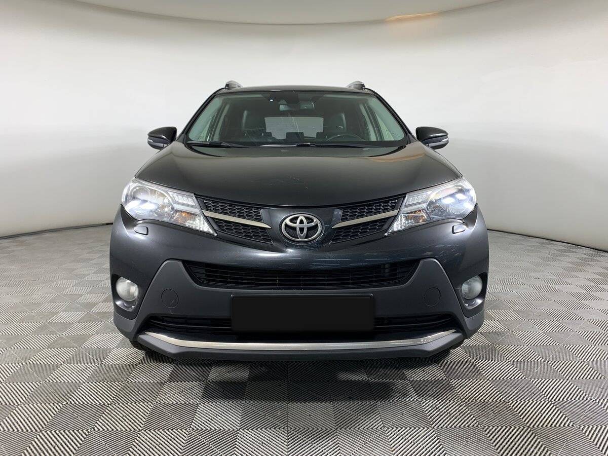 Toyota RAV4 с пробегом — 2013 год. Фото: #1