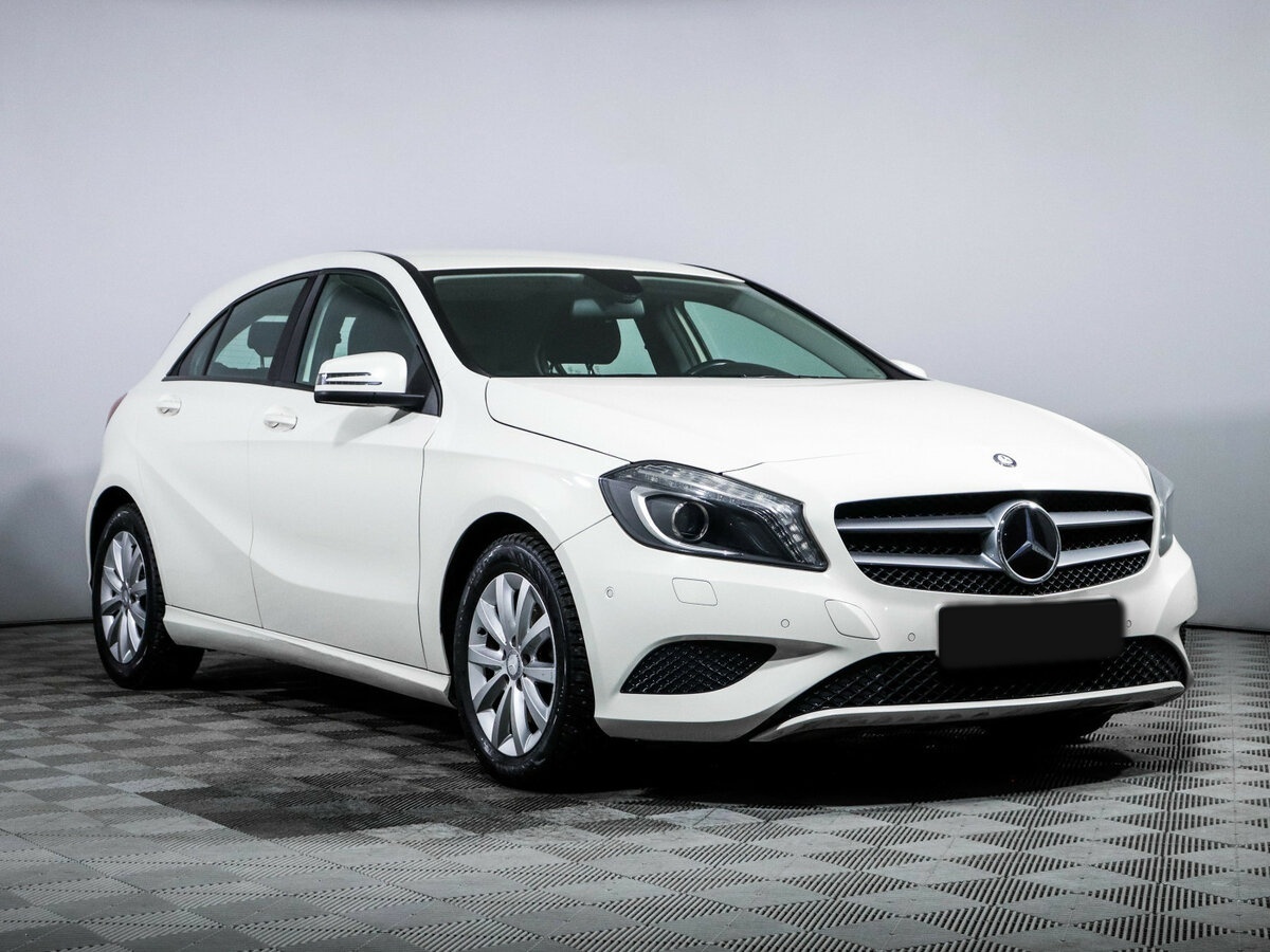 Mercedes-Benz A-Класс с пробегом — 2014 год. Фото: #2