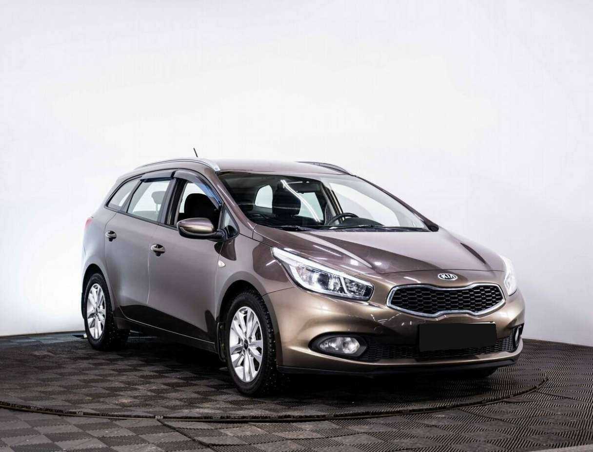 Kia Ceed с пробегом — 2014 год. Фото: #2