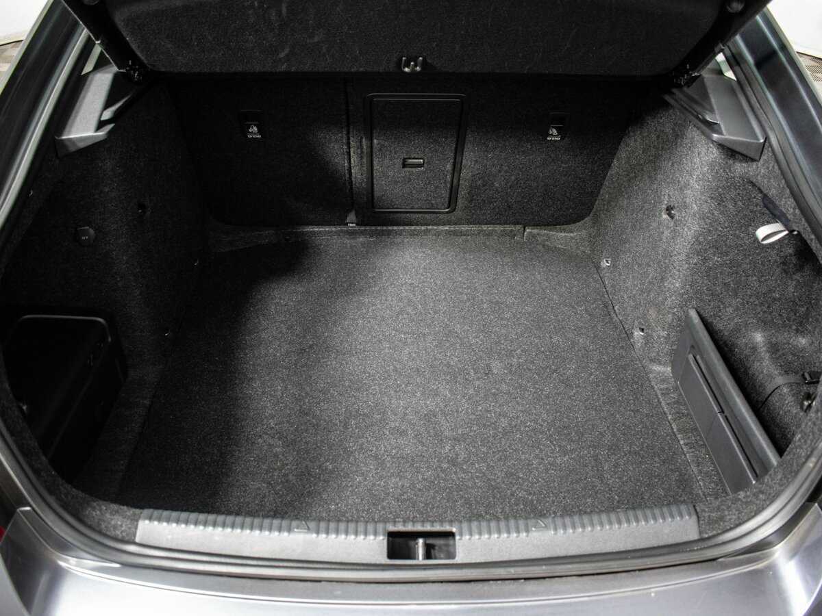 Skoda Octavia с пробегом — 2019 год. Фото: #3