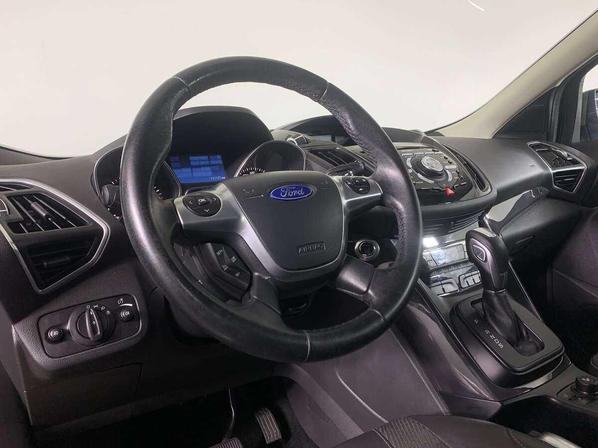 Ford Kuga с пробегом — 2014 год. Фото: #8
