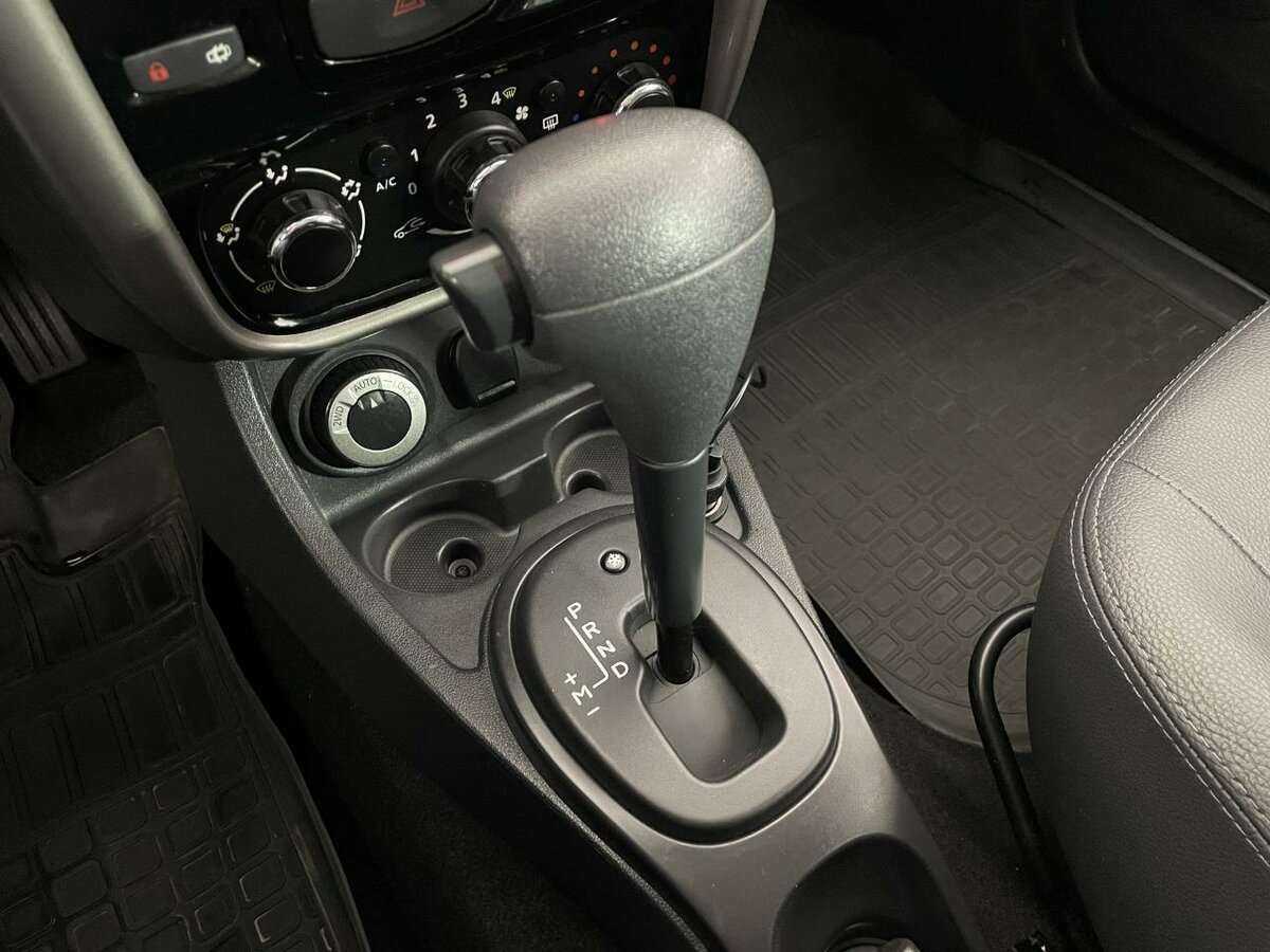 Renault Duster с пробегом — 2015 год. Фото: #12